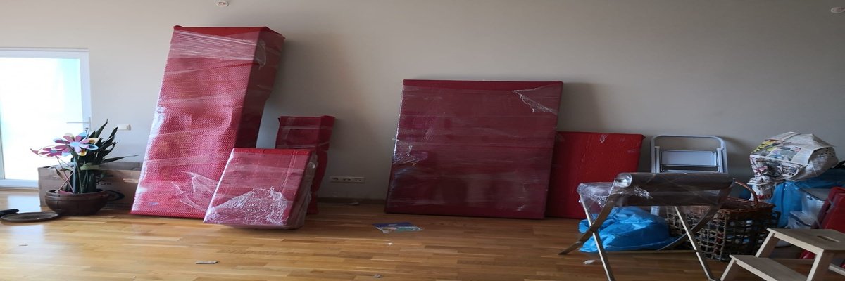 Beyoğlu evden eve nakliyat hizmeti sunan Eyüpoğlu Taşımacılık asansörlü ve sigortalı taşıma görseli